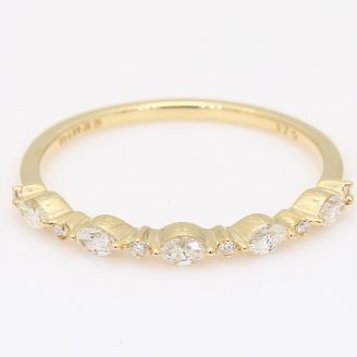 Calyx marquise and round-cut white diamond stackable ring