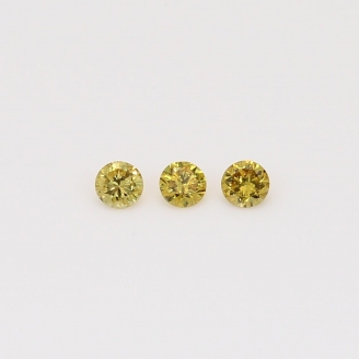 0.15 Total carat trio of round-cut green diamonds