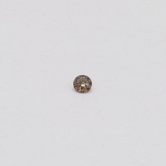 0.03 Carat round cut champagne diamond